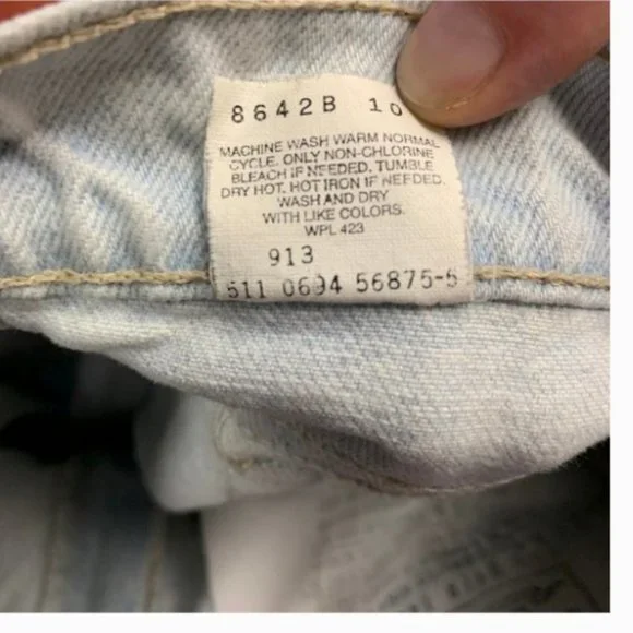 Vintage Men's 550 Levi's Tapered Leg USA Made - Picture 3 of 9